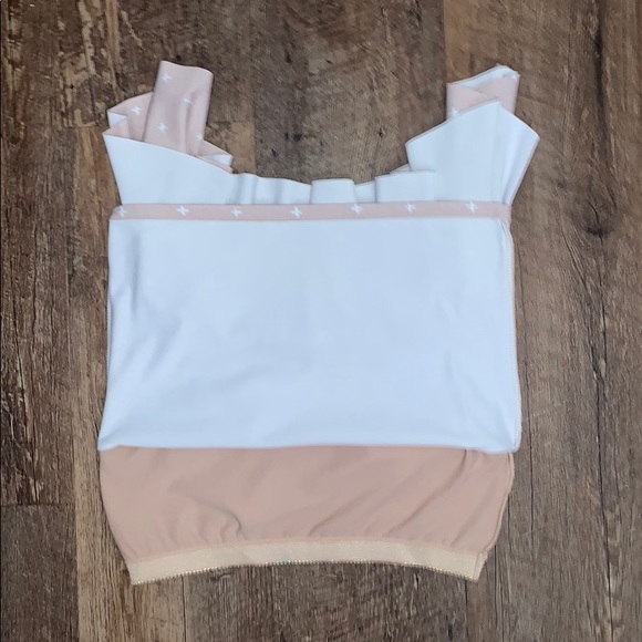 KORTNI JEANE ruffle around top!! - Picture 3 of 4